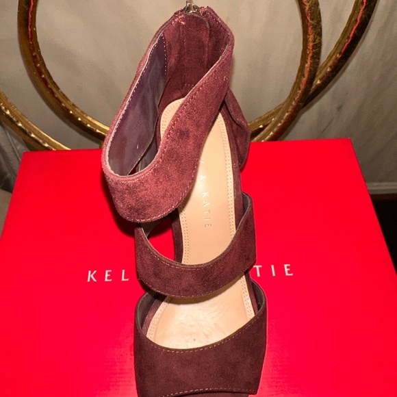 ❤️Katie & Kelly Amari Bordo Strappy Open Toe Back Zipper Sandal - Picture 7 of 16